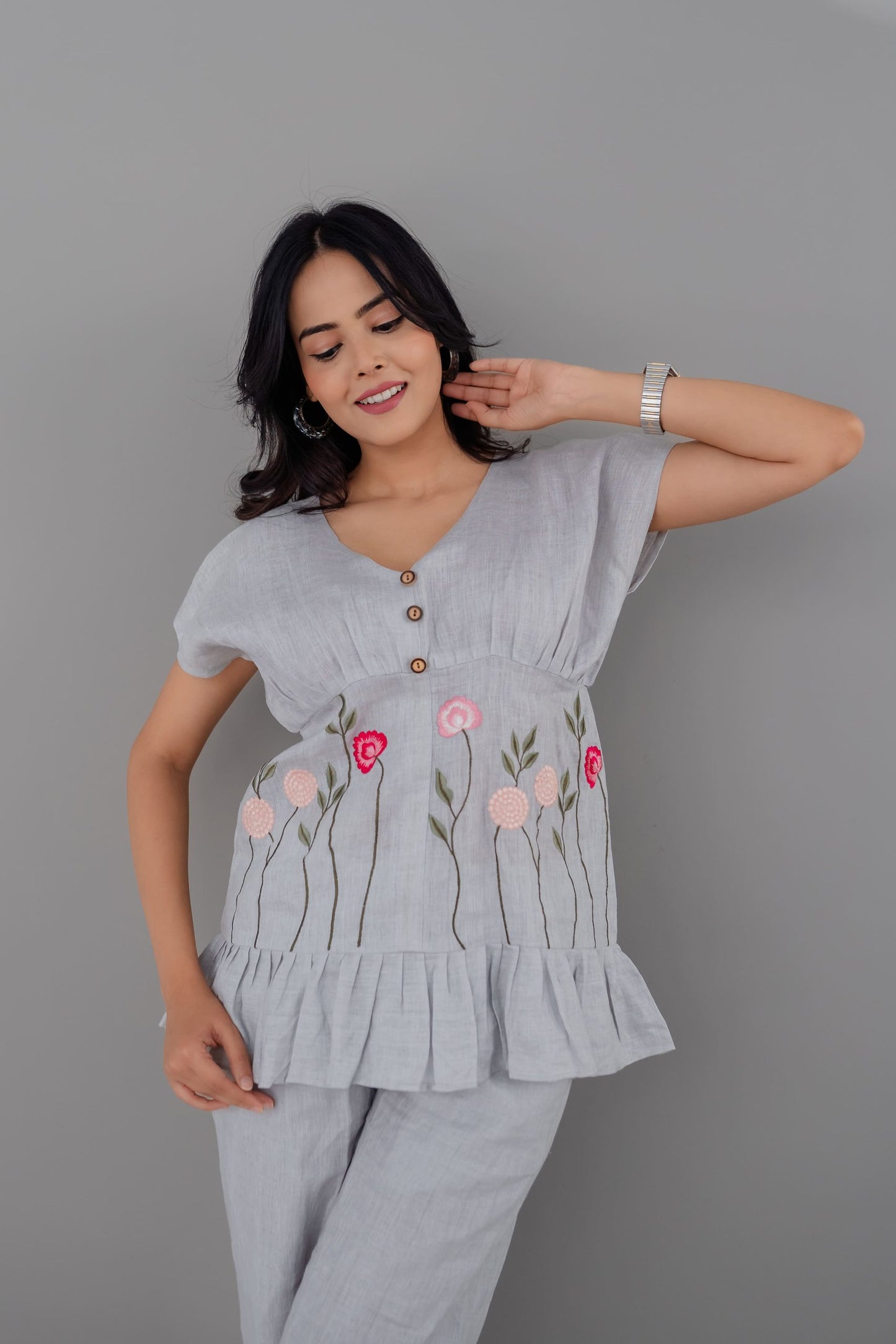 Pleated Hue Top in cotton-linen fabric