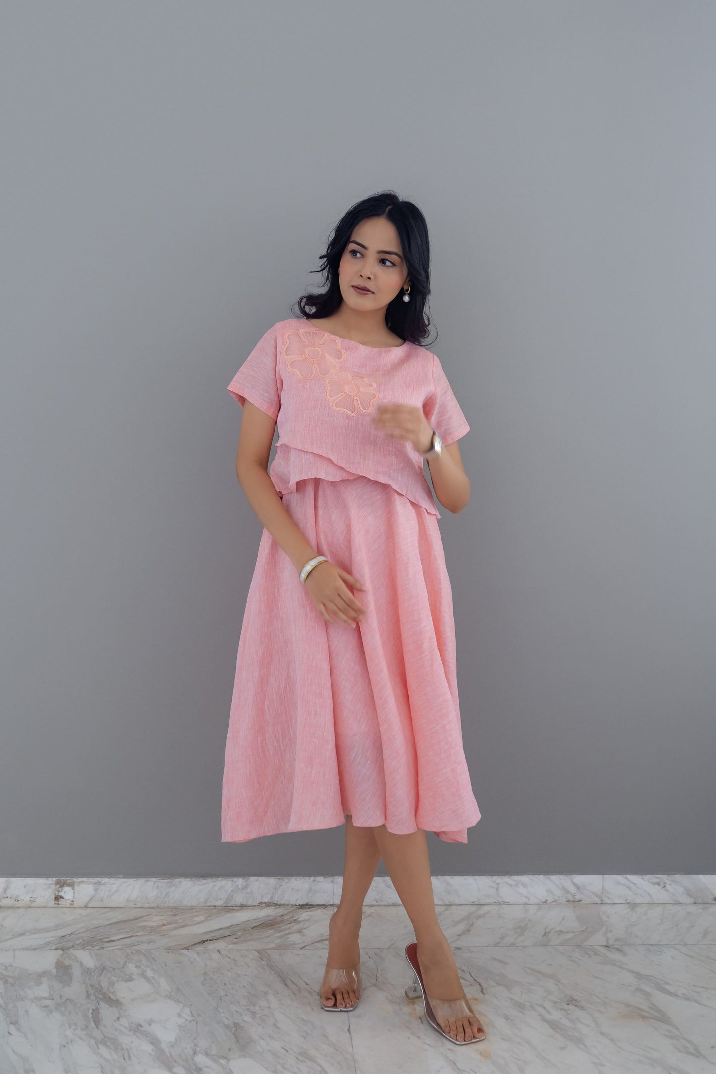 Women’s knee-length floral dress top – everyday wear