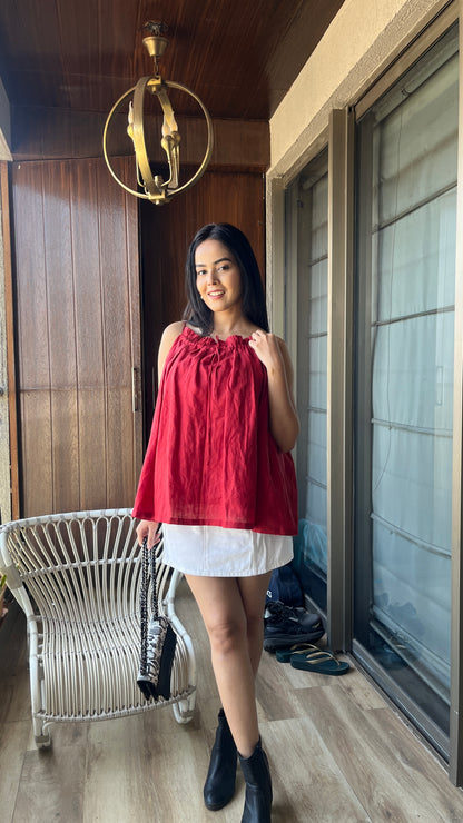 Pleated swing top for women in flowy silhouette