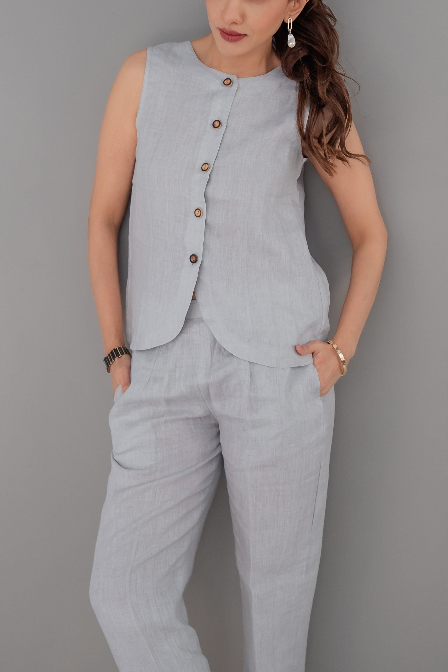 Signature Linen Co-ord Set for Ladies – Two-Piece Linen Outfit 