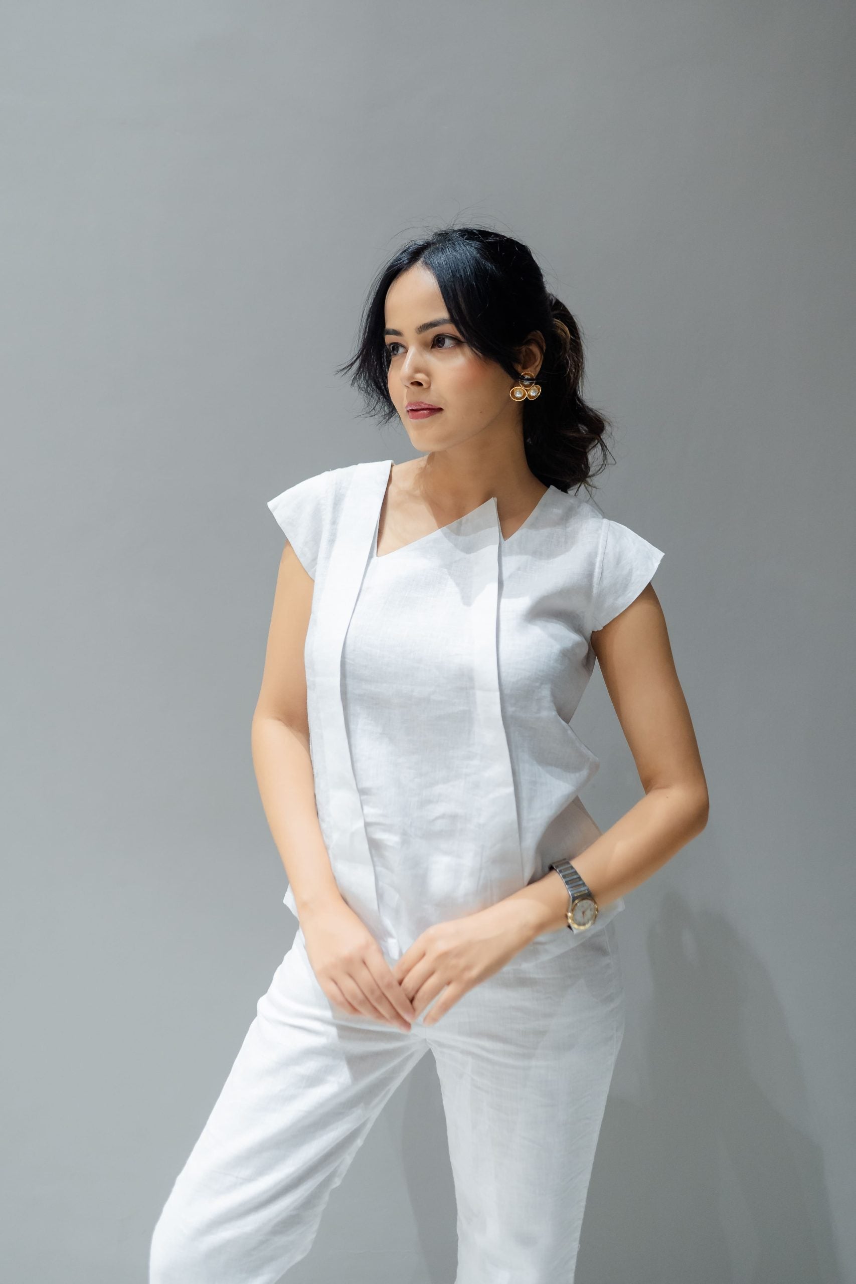 Stylish linen co ord set for women in a wave pattern 